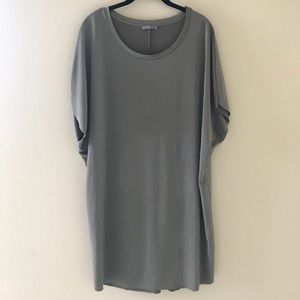 Silver-Gray Short Sleeve Shift Dress